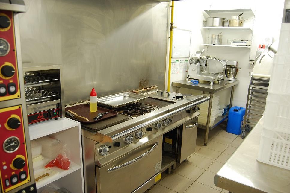 chauvin habitat location local commercial vannes